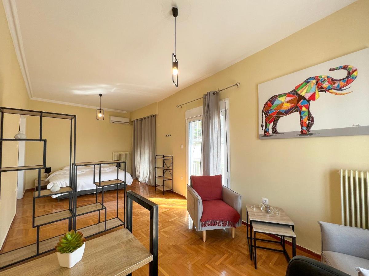Chiou Spacious 90Sqm Apt In Athen Eksteriør bilde